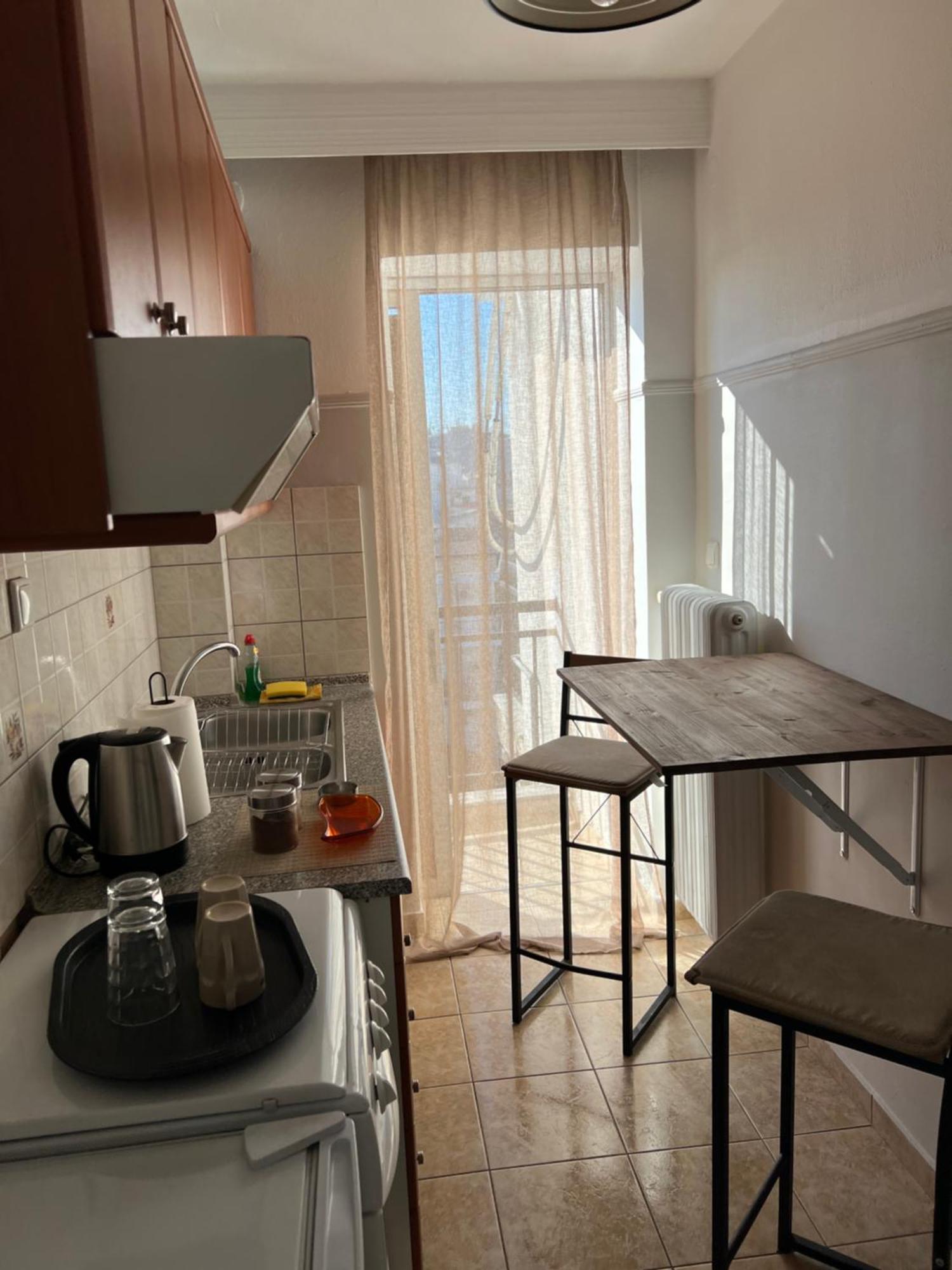 Rooftop Apartment Larissa Bagian luar foto